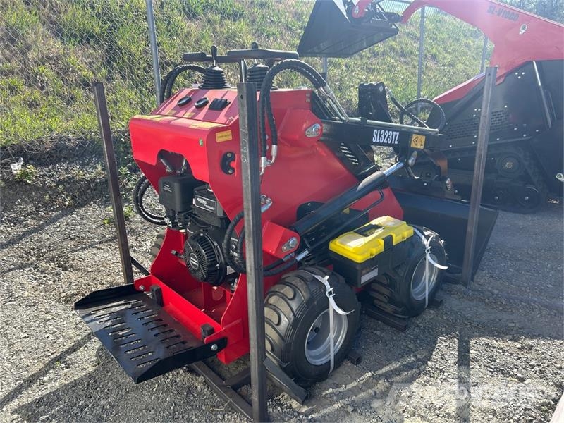 SDLOOL SL-323TZ Mini Skid Steer Loader (Unused) Skid steer loaders