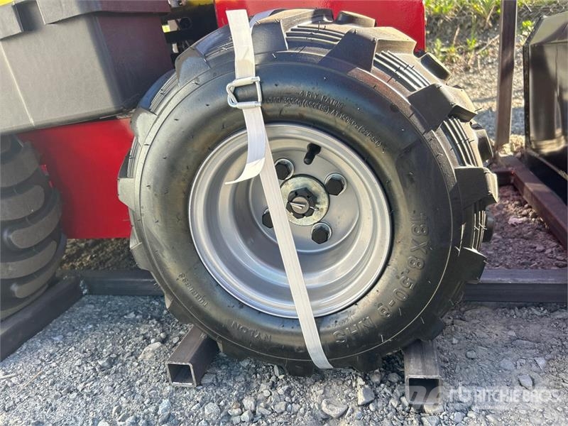 SDLOOL SL-323TZ Mini Skid Steer Loader (Unused) Skid steer loaders