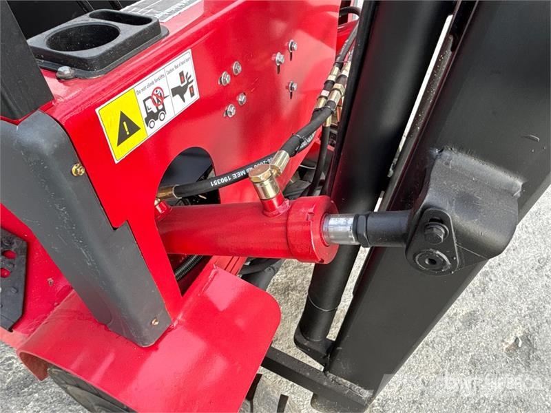 SDLOOL SL-E15 3300 lb Electric Forklift (Unused) Empilhadores eléctricos