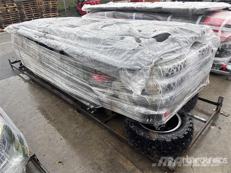  SDLOOL SL-GC42L Off-Road Golf Cart (Unused) عربات الجولف
