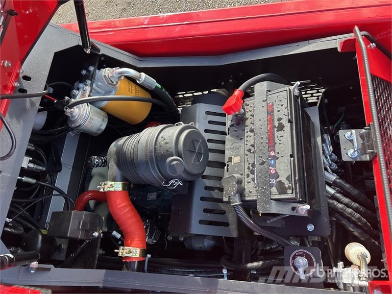  SDLOOL SL-V1000 Mini Compact Track Loader (Unused) Skid steer loaders