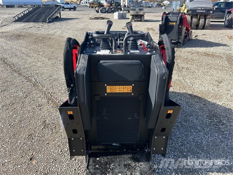  SDLOOL SL-V1000 Mini Compact Track Loader (Unused) Skid steer loaders