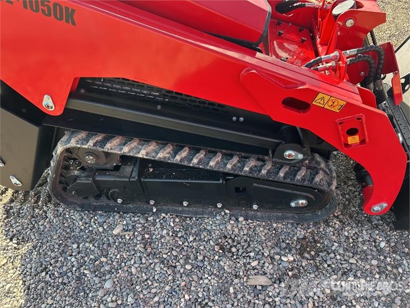  SDLOOL SL-V1000 Mini Compact Track Loader (Unused) Skid steer loaders