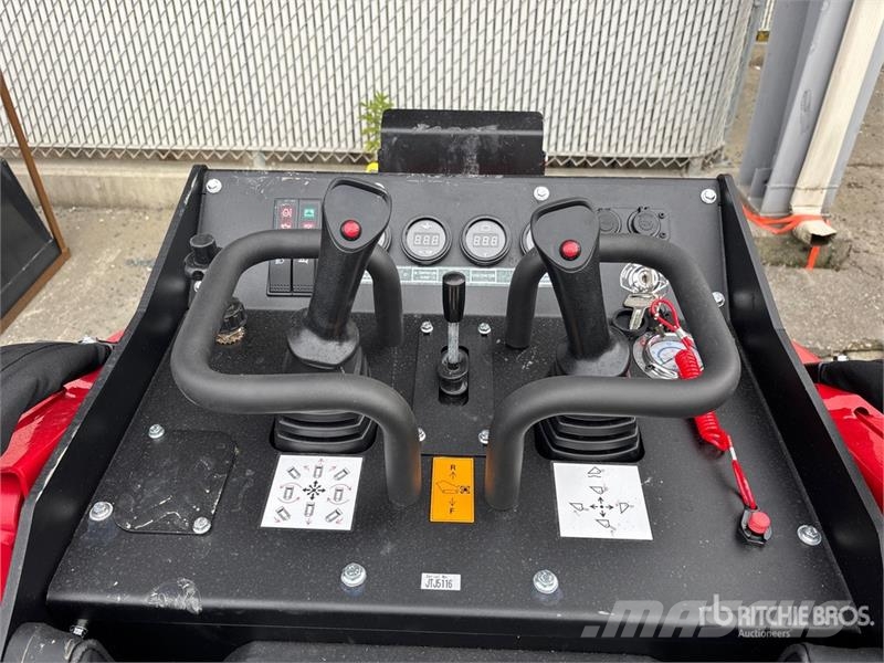  SDLOOL SL-V1000 Mini Compact Track Loader (Unused) لوادر انزلاقية التوجيه