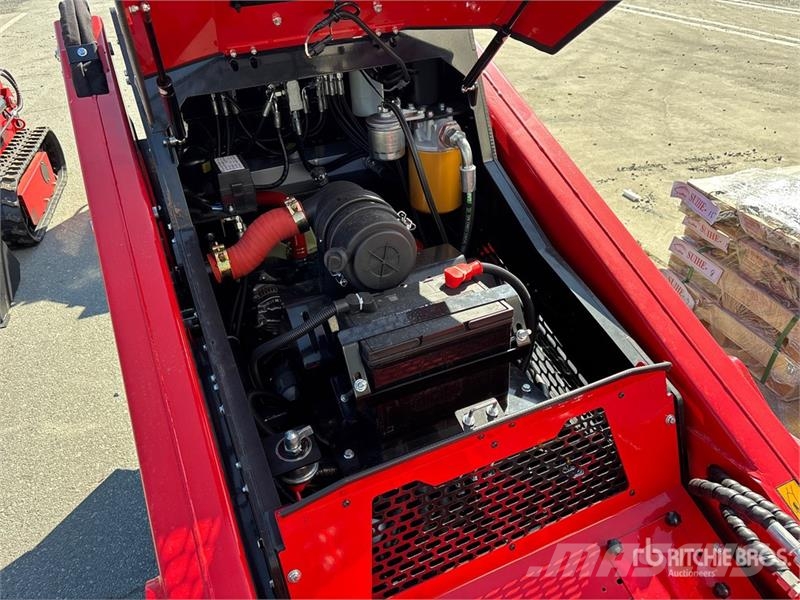 SDLOOL SL-V1000 Mini Compact Track Loader (Unused) スキッドステアローダー