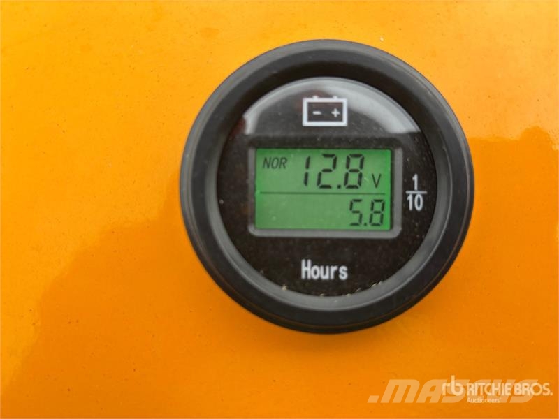  SDLOOL SL360T لوادر انزلاقية التوجيه