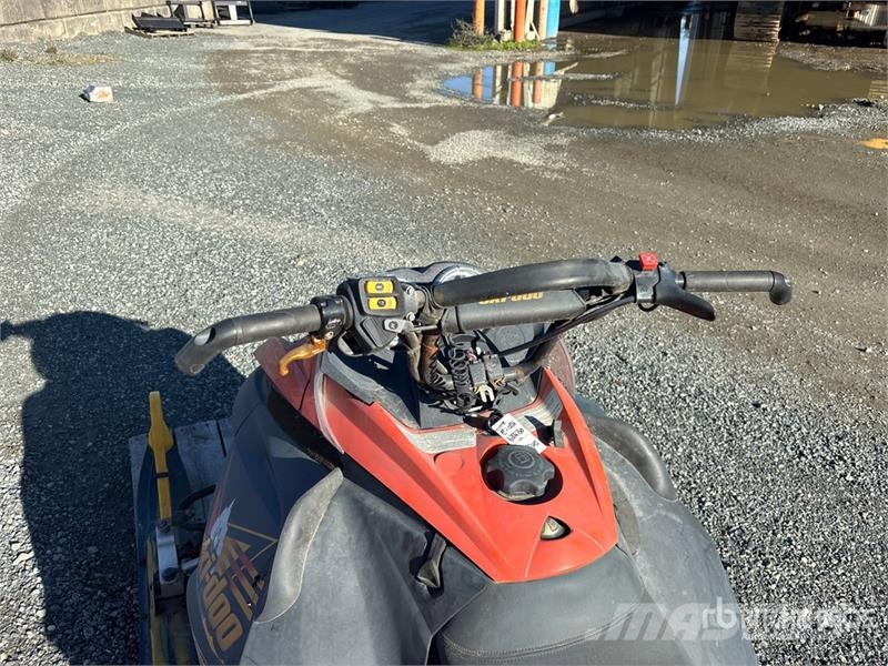 Ski-doo Summit Highmark 800 H.O Snowmobile Motoros szánok