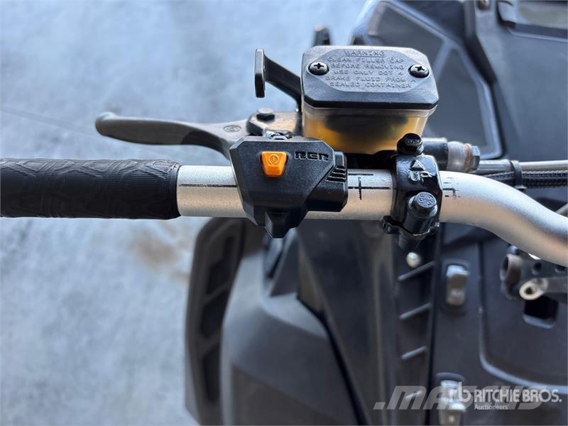 Ski-doo Summit X 850 Turbo 165 Snowmobile Moottorikelkat