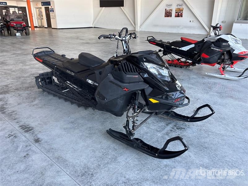 Ski-doo Summit X 850 Turbo 165 Snowmobile Moottorikelkat