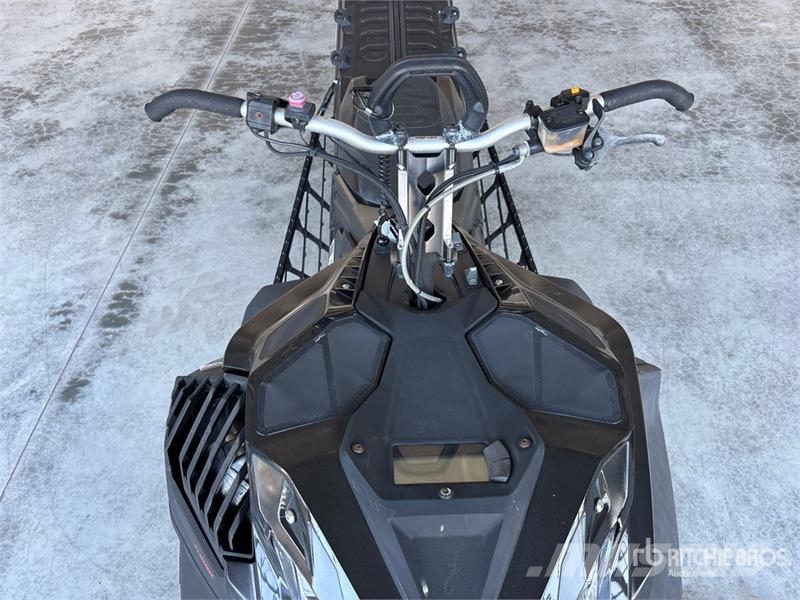 Ski-doo Summit X 850 Turbo 165 Snowmobile Moottorikelkat