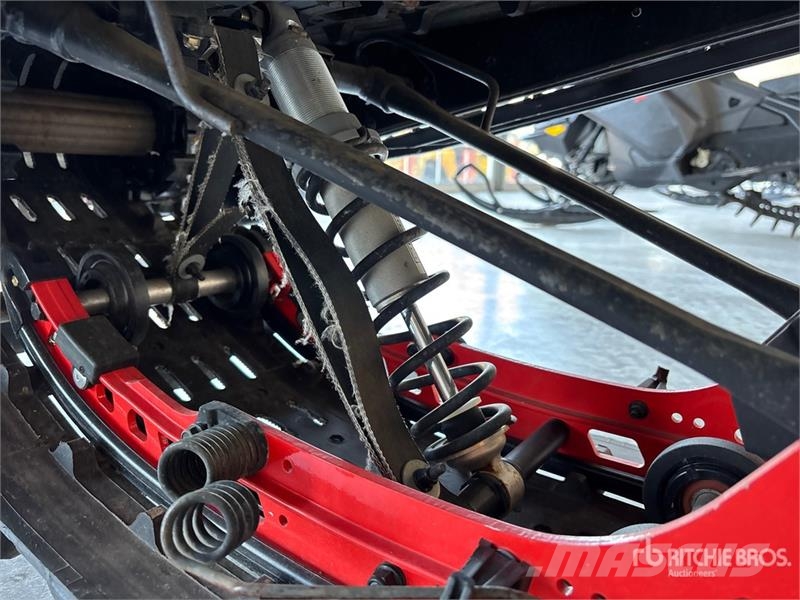 Ski-doo Summit X Expert 850 Turbo 154 Snowmobile Moottorikelkat