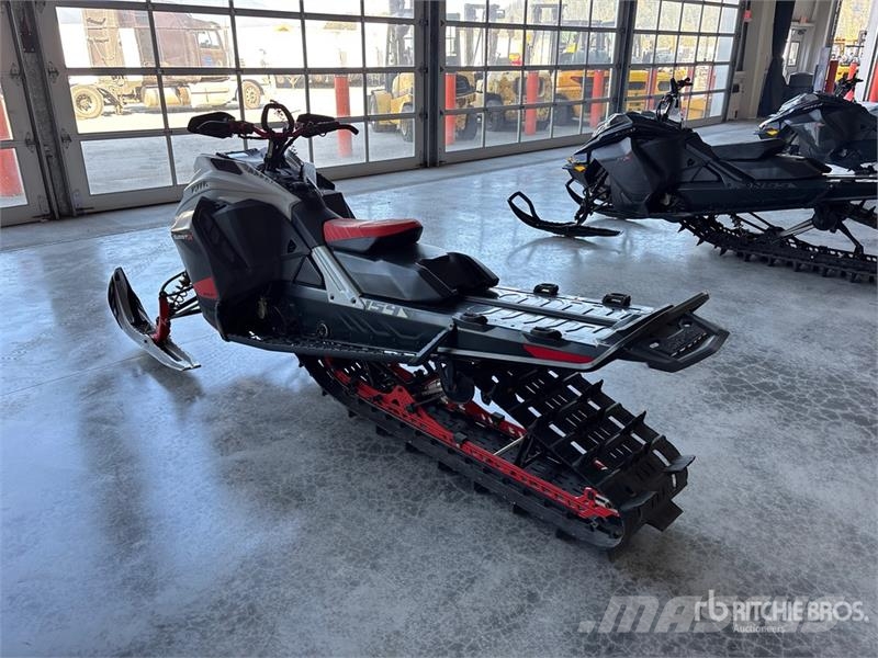 Ski-doo Summit X Expert 850 Turbo 154 Snowmobile Moottorikelkat