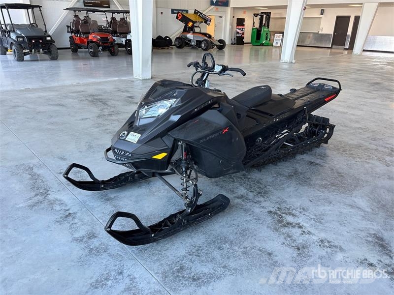 Ski-doo Summit X Expert 850 Turbo 165 Snowmobile Schneemobile