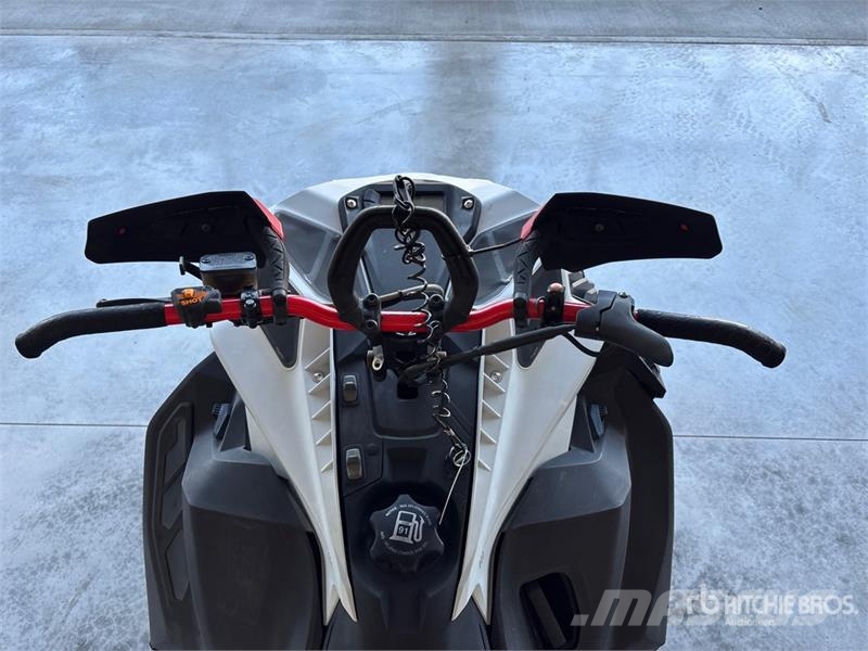 Ski-doo Summit X Expert 850 Turbo 154 Snowmobile Moottorikelkat