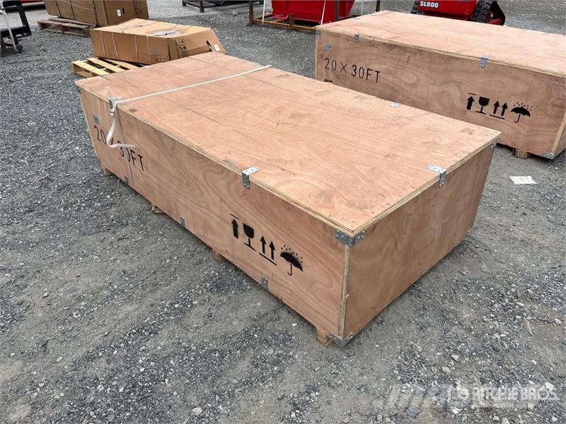 SKLP SK-ZP20 20 ft x 30 ft All-Steel Enclosed Carp Stalen constructies