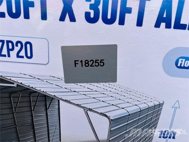 SKLP SK-ZP20 20 ft x 30 ft All-Steel Enclosed Carp Stalen constructies
