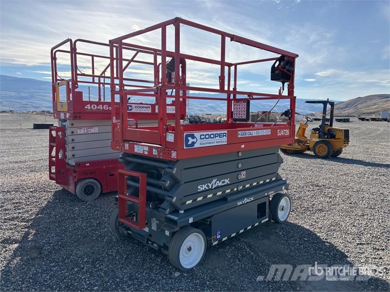 SkyJack SJ4726A Electric Scissor Lift Makasli platformlar