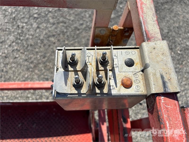 SkyJack SJ6832 RT Makasli platformlar