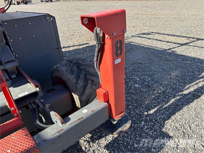 SkyJack SJ6832 RT Makasli platformlar