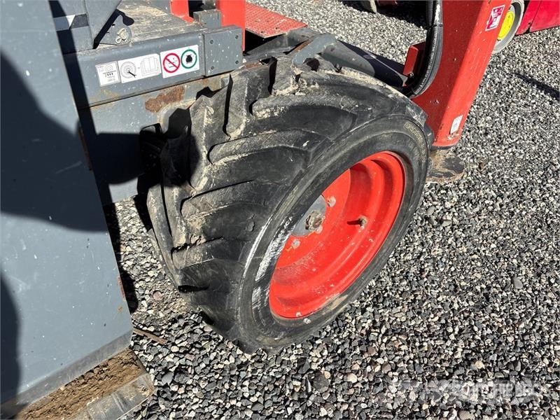 SkyJack SJ6832 RT Makasli platformlar