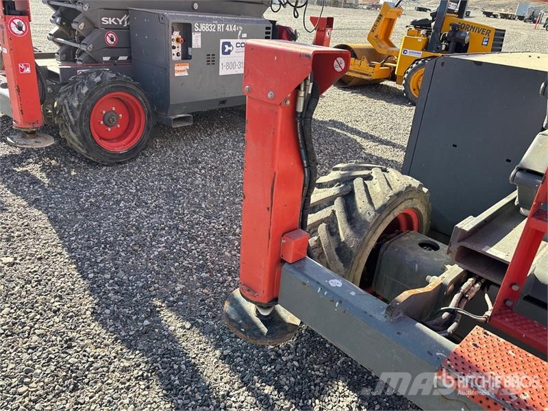 SkyJack SJ6832 RT Makasli platformlar