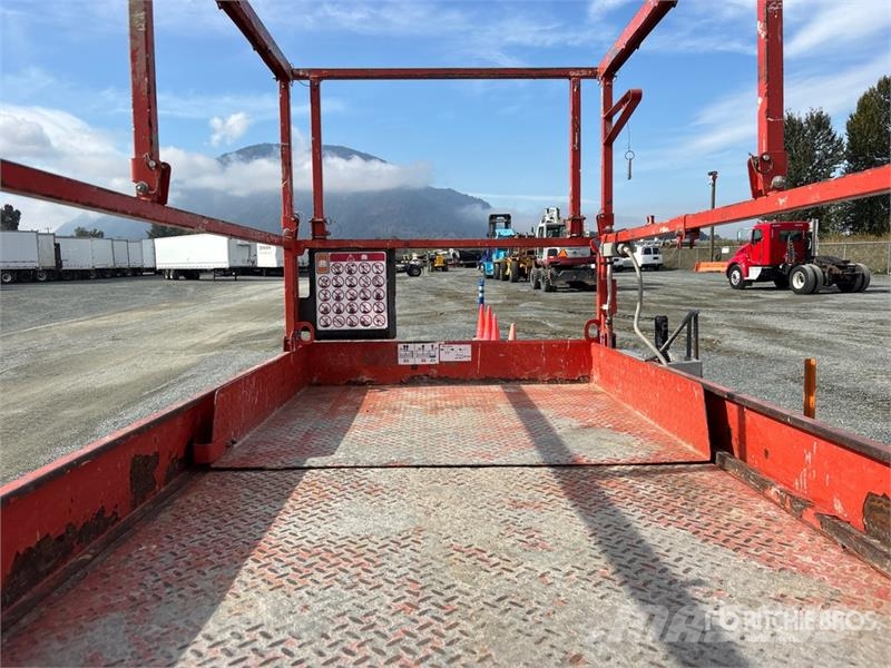 SkyJack SJII4740 Electric Scissor Lift Šķerveida pacēlāji