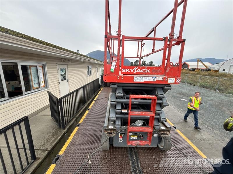 SkyJack SJII4740 Scissor Lift Škaraste platforme