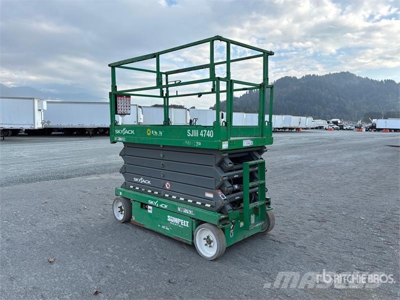 SkyJack SJIII4740 Electric Scissor Lift Plataformas tijera