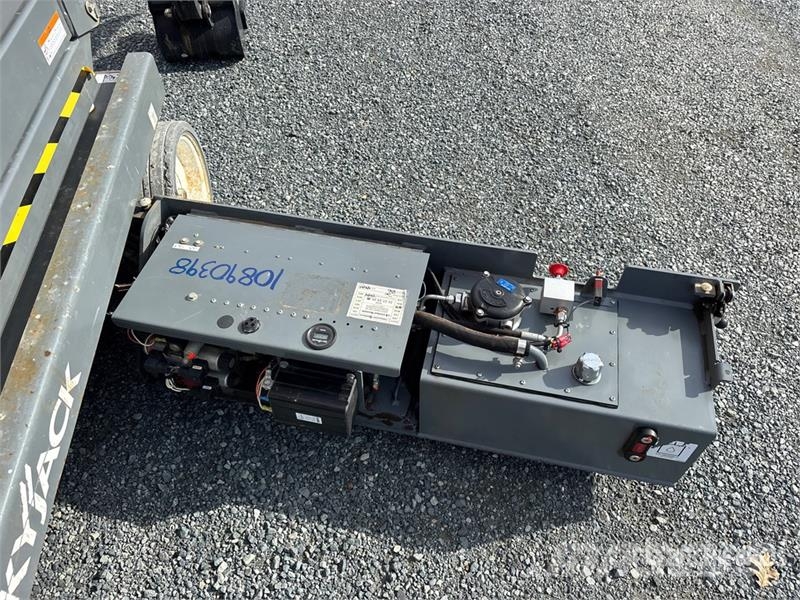 SkyJack SJIII4740 Electric Scissor Lift Šķerveida pacēlāji