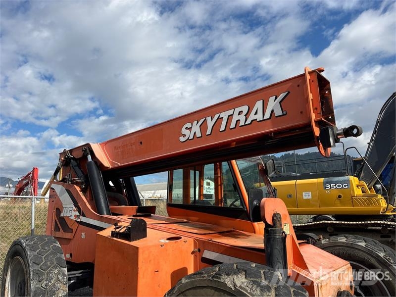 SkyTrak 10054 Teleskoplader
