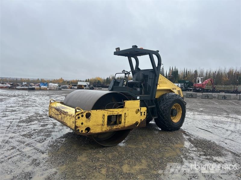  Smooth Drum Compactor Enojni valjarji