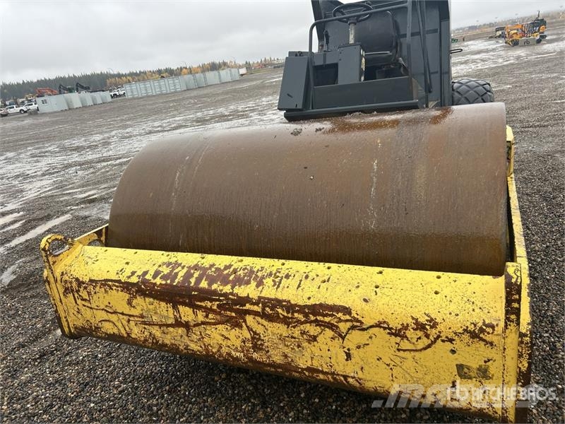  Smooth Drum Compactor Enojni valjarji