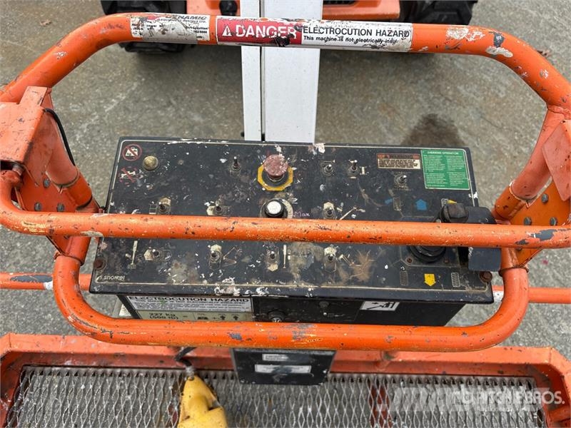 Snorkel A46JRT Articulating Boom Lift Gelenkteleskoparbeitsbühnen