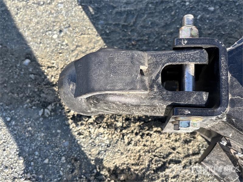 Southland LBAT8-416 13803 lb 23 ft T/A Tilt Deck T Низкорамные прицепы