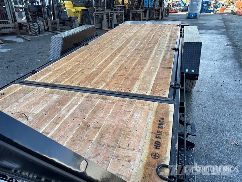 Southland LBAT8-416 13803 lb 23 ft T/A Tilt Deck T Низкорамные прицепы