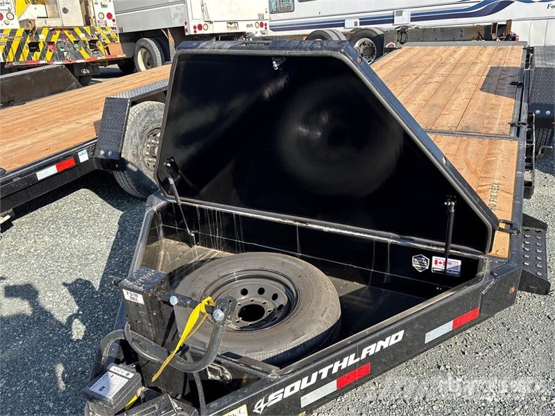  Southland LBAT8-616 13653 lb 23 ft T/A Gooseneck T لوادر منخفضة