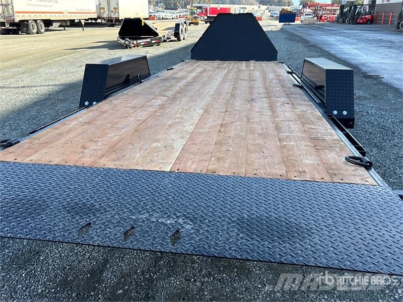 Southland LBAT8-616 13653 lb 23 ft T/A Tilt Deck T Низкорамные прицепы