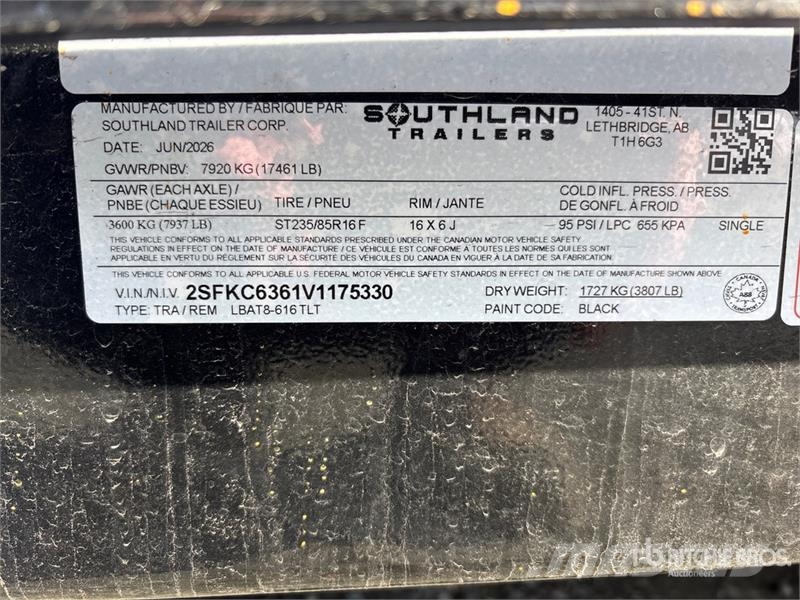  Southland LBAT8-616 13653 lb 23 ft T/A Tilt Deck T لوادر منخفضة
