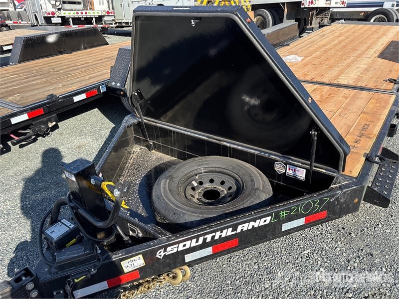  Southland LBAT8-616 13653 lb 23 ft T/A Tilt Deck T لوادر منخفضة