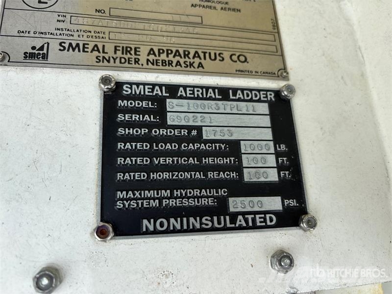 Spartan Motors Chassis Gladiator 6x4 Fire Truck Wozy strażackie