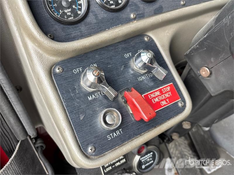 Spartan Motors Chassis Gladiator 6x4 Fire Truck Wozy strażackie