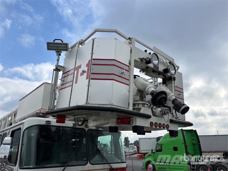 Spartan Motors Chassis Gladiator 6x4 Fire Truck Wozy strażackie