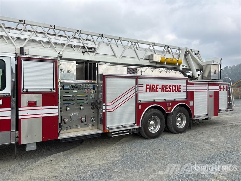 Spartan Motors Chassis Gladiator 6x4 Fire Truck Wozy strażackie