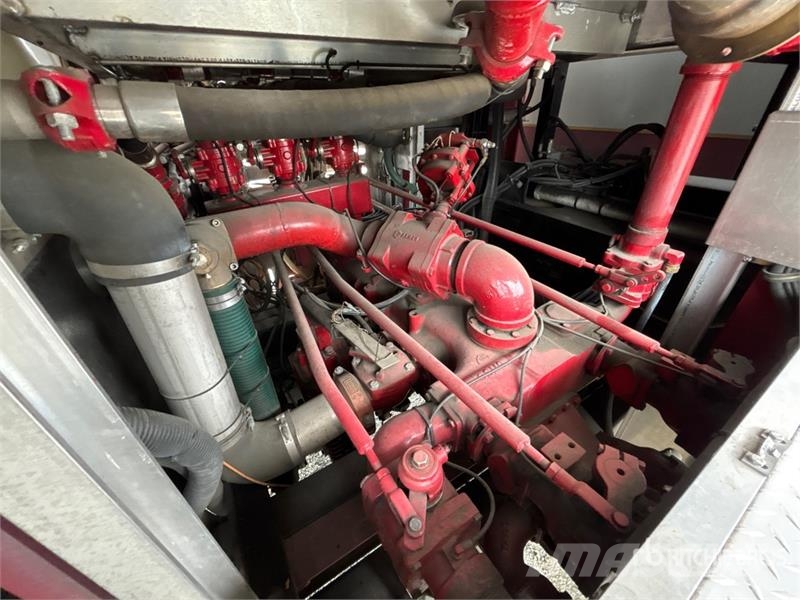Spartan Motors Chassis Gladiator 6x4 Fire Truck Wozy strażackie