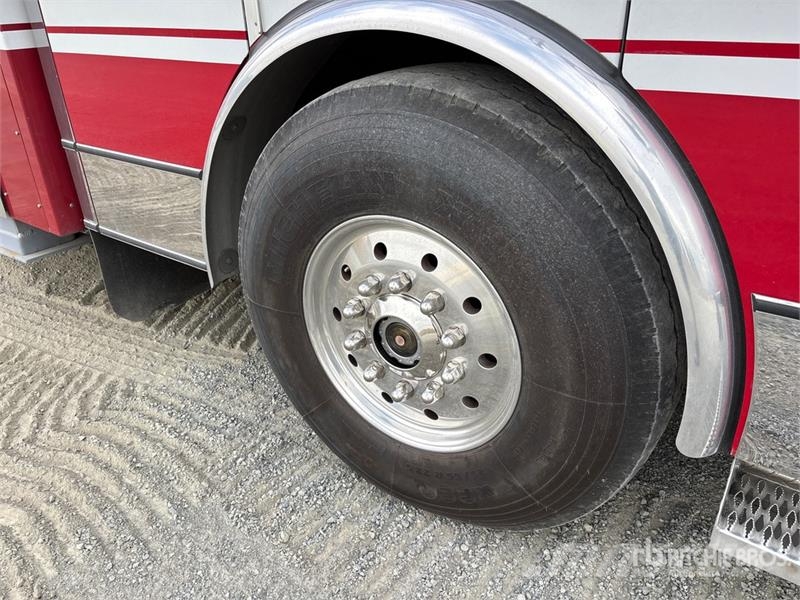 Spartan Motors Chassis Gladiator 6x4 Fire Truck Wozy strażackie
