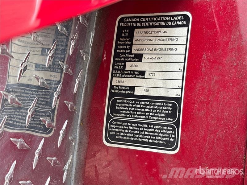Spartan Motors Chassis Gladiator 6x4 Fire Truck Wozy strażackie