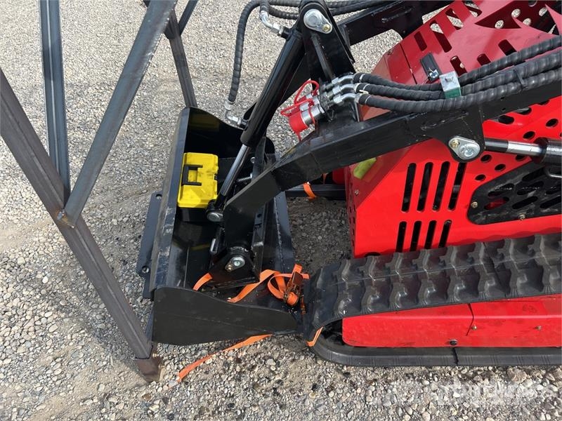  SSL60-RED Mini Compact Track Loader (Unused) Skid steer mini utovarivači