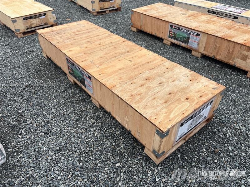 StanForge CRS1040 40 ft x 10 ft Mesh Chicken Run & Autres matériels d'élevage