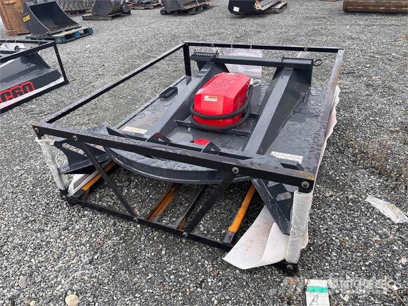  StanForge SBC60 60 in Skid Steer Brush Cutter (Unu ماكينات جز العشب