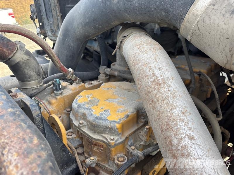 Sterling L9500 Camion con sponde ribaltabili
